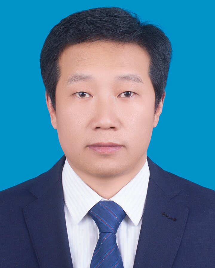 中层李星